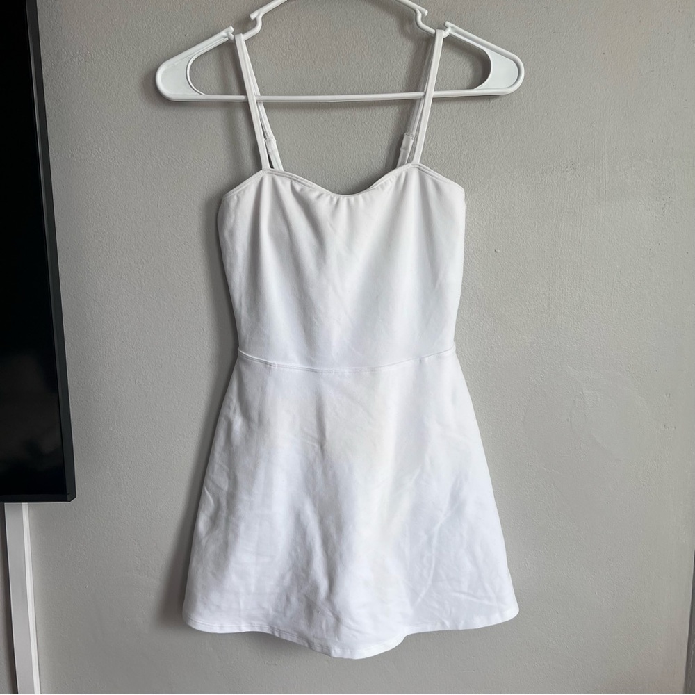 Alo Yoga Alosoft Courtside Tennis Dress White XS - Picture 5 of 9
